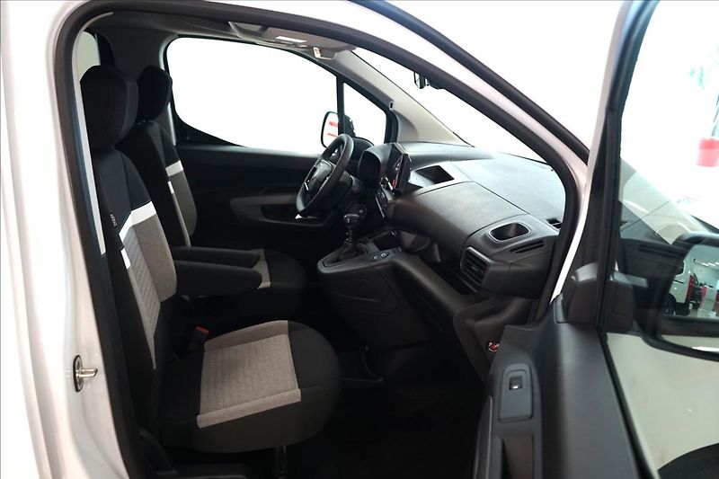 Citroën Berlingo (2026) 1,5 Diesel 130k Manual MAX - fotka 8 z 18