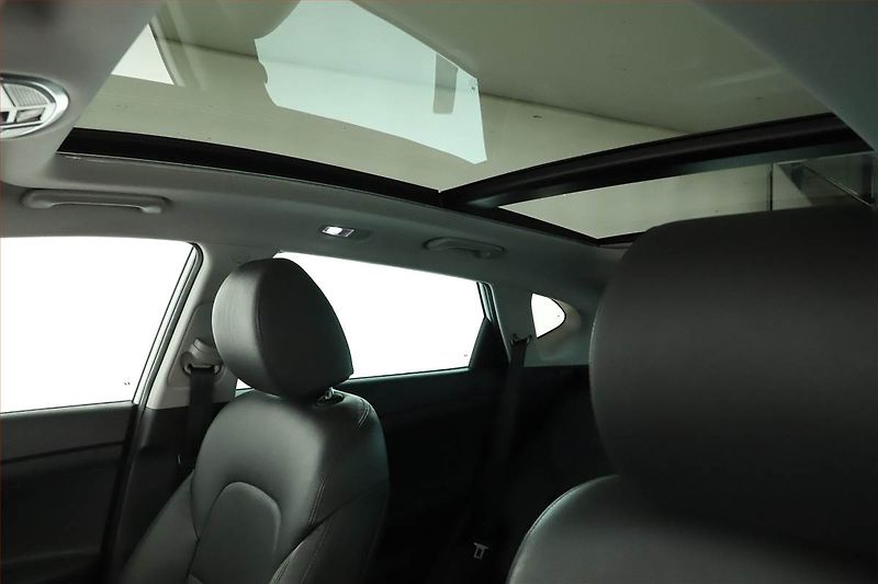 Hyundai Tucson (2019) 2.0 CRDi, 4X4, Automat, Kůže - fotka 16 z 19