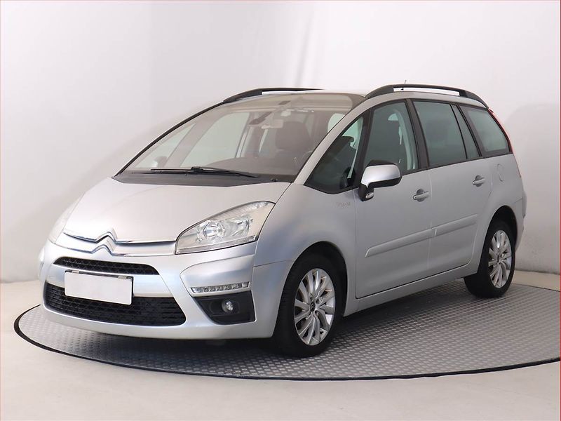 Citroën C4 Picasso (2012) 1.6 HDi, Automat, 7 míst - fotka 2 z 19