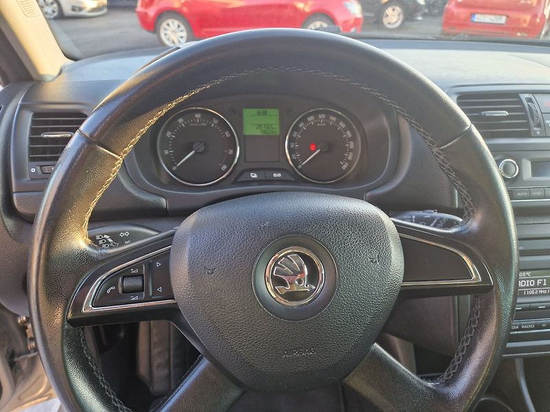 Škoda Roomster (2013) STYLE 1.2 TSI 63kW - fotka 18 z 20
