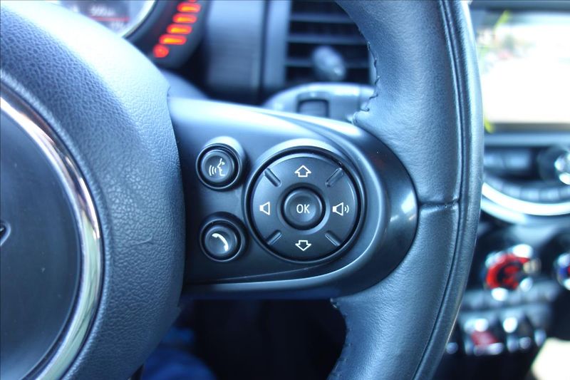 Mini Cooper 1,5 i 100KW, LED, 54TIS.KM. - fotka 32 z 38