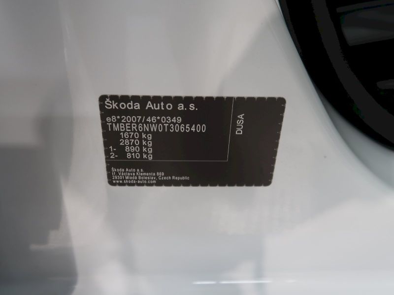 Škoda Scala (2025) MONTE CARLO 1.0TSI 85KW DSG - fotka 19 z 34