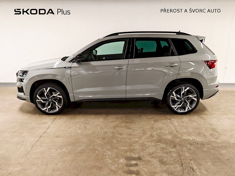Škoda Karoq (2025) 1.5 TSI 110 kW DSG Sportline - fotka 3 z 32