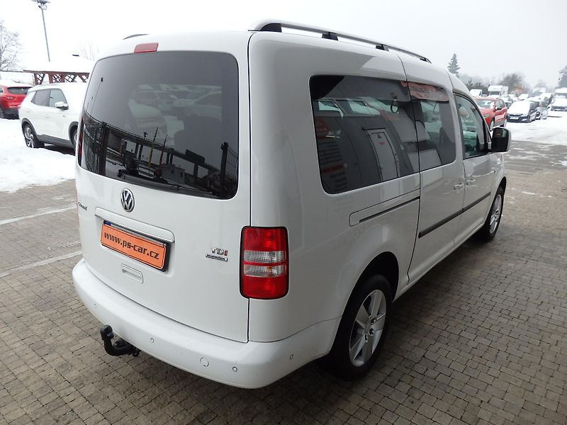 Volkswagen Caddy MAXI 1.6 TDI 7 MÍST, ZÁVĚS - fotka 4 z 22