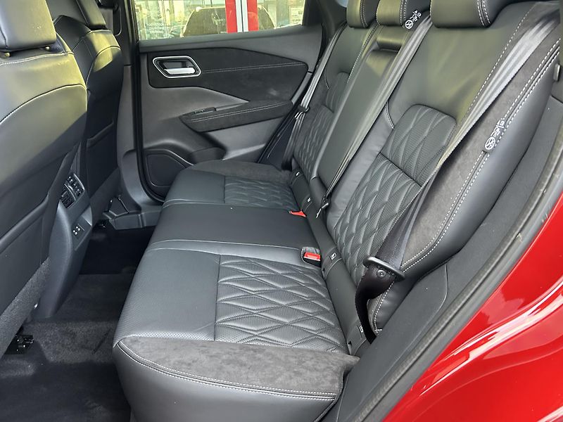Nissan Qashqai (2025) Tekna Plus 1.3 DIG-T 116kw Aut - fotka 8 z 11