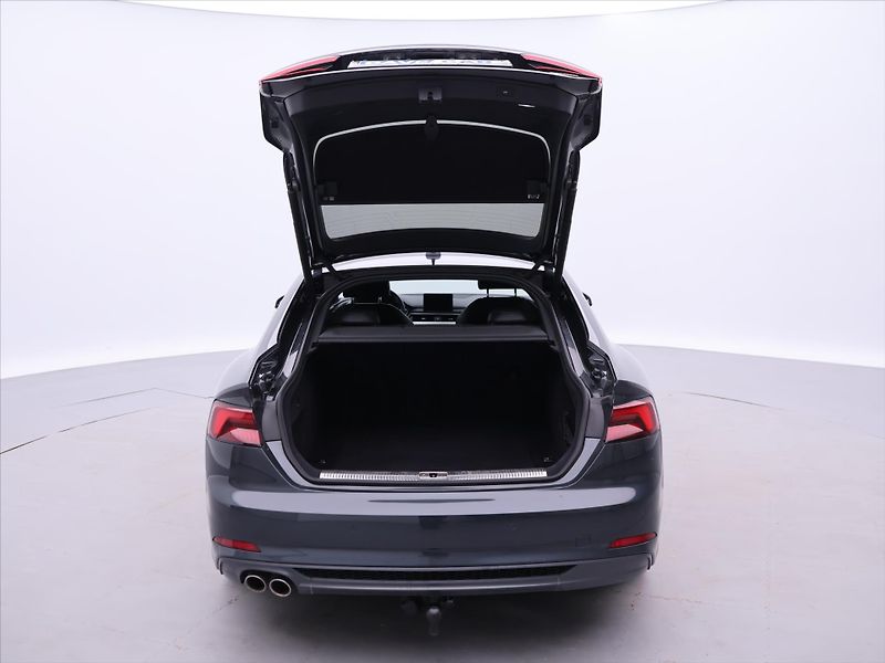Audi A5 3,0 50TDI 210kW Quattro DPH - fotka 9 z 41