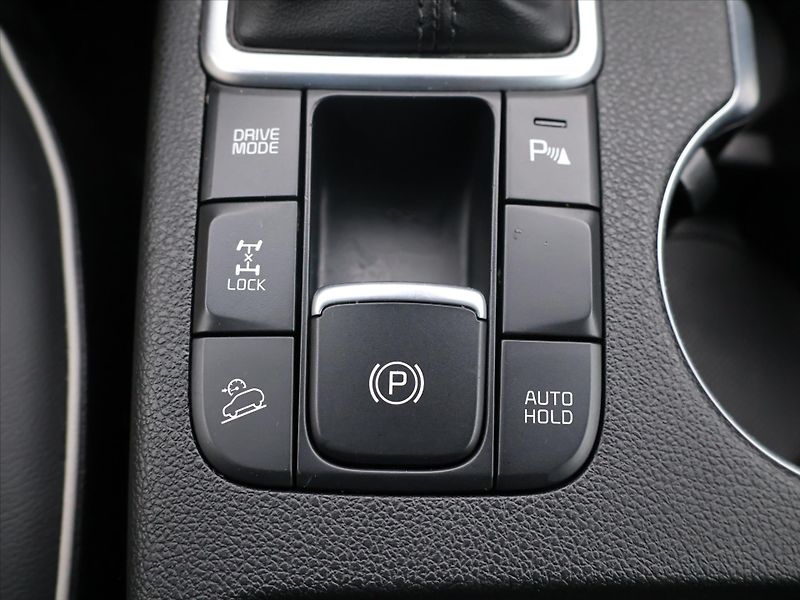 Kia Sportage 1,6 T-GDi 130kW 4x4 Exclusive - fotka 20 z 28