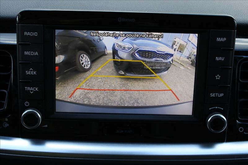 Kia Stonic 1,4 i  NOVÉ V ČR,PREMIUM,34TKM - fotka 12 z 33