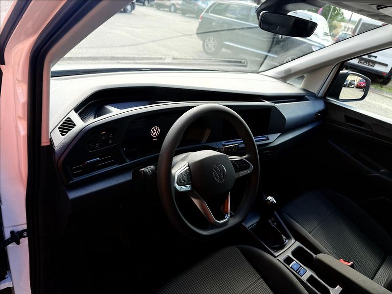 Volkswagen Caddy 2,0 TDi - fotka 9 z 25