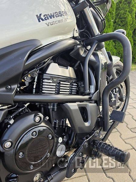 Kawasaki Vulcan S - fotka 8 z 21