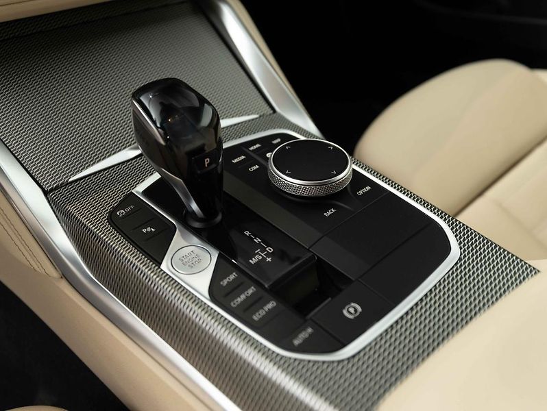BMW Řada 4 420d xDrive Coupé - fotka 17 z 21