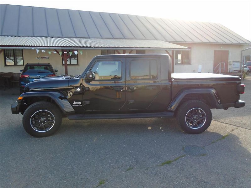 Jeep Gladiator 3,0 - fotka 5 z 23