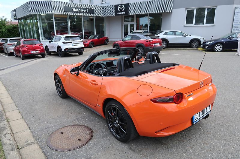 Mazda MX-5 2,0 G184 30th Anniversary - fotka 10 z 34
