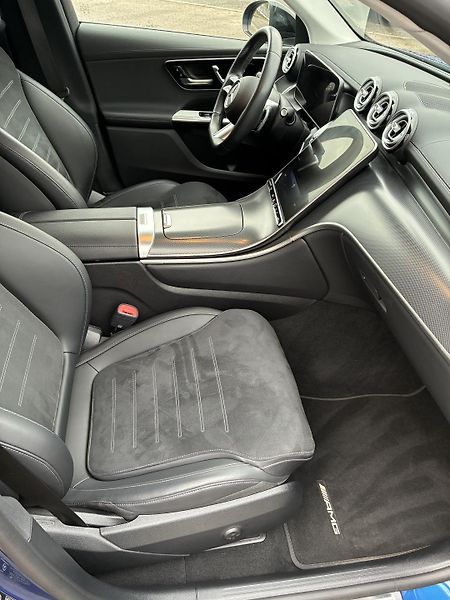 Mercedes-Benz GLC (2024) 220d 4MATIC - fotka 9 z 16