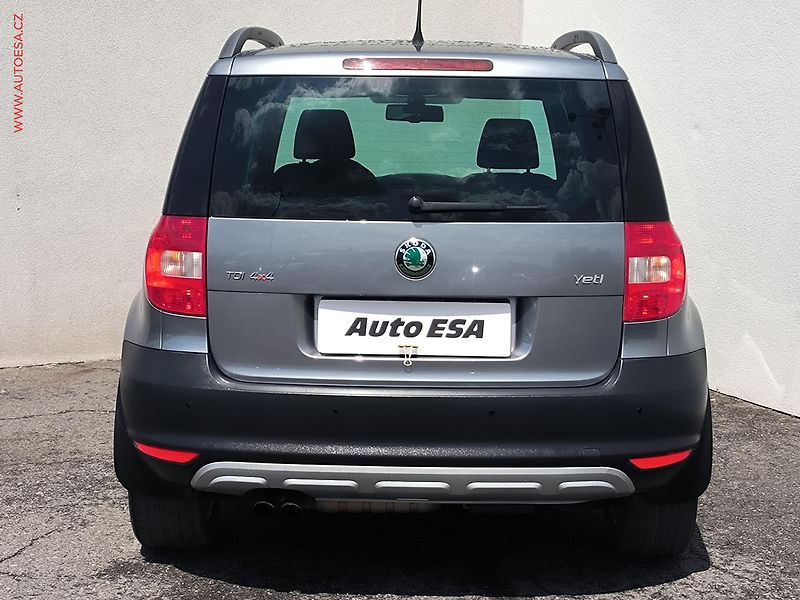 Škoda Yeti (2013) 2.0 TDi 4x4, ČR, Ambition - fotka 5 z 18