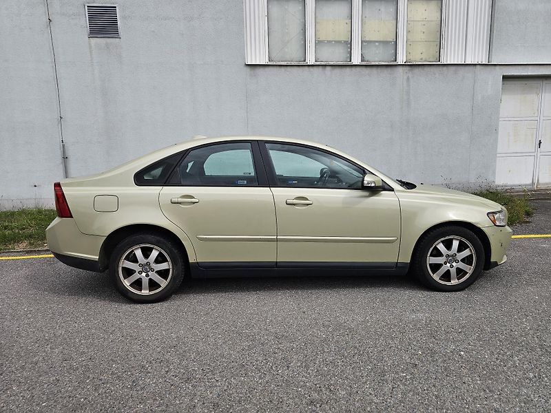 Volvo S40 (2007) 2.0D  - fotka 6 z 17