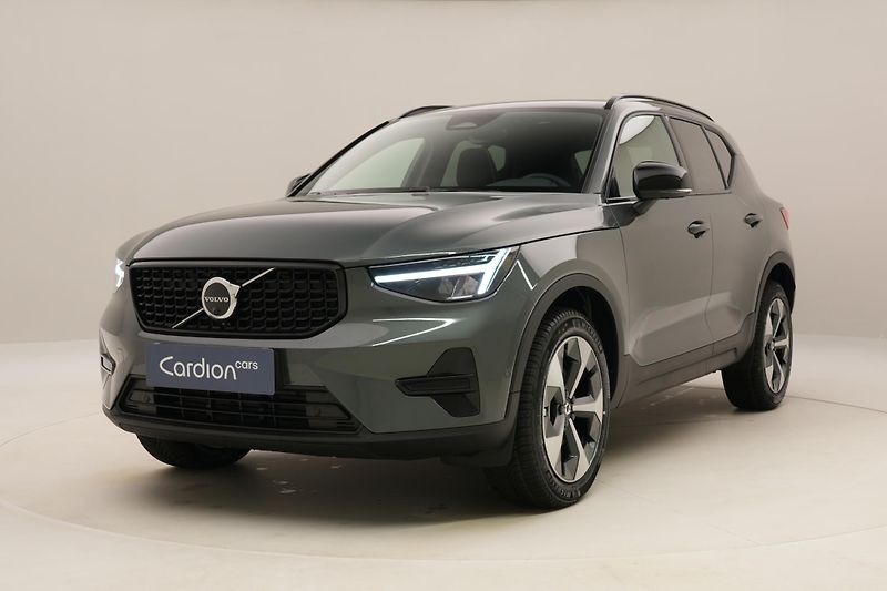 Volvo XC40 (2026) B3 AUT DARK ULTRA  - fotografie inzerátu