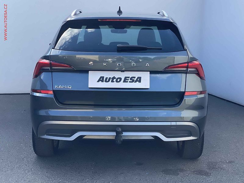 Škoda Kamiq (2020) 1.0 TSi, Style, DSG, kůže, TZ - fotka 5 z 20
