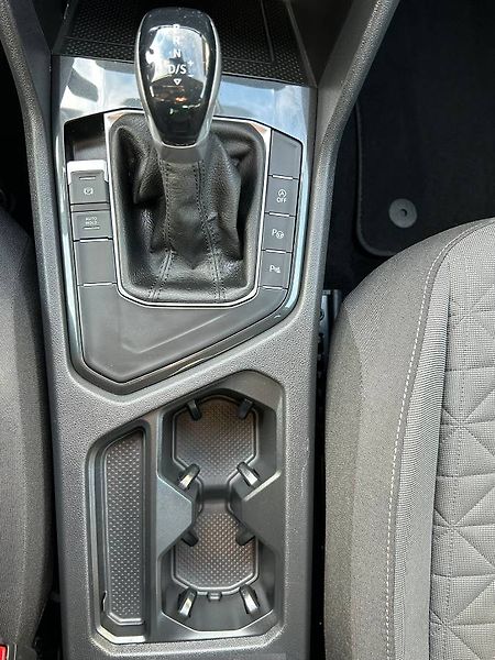 Volkswagen Tiguan (2022) 2.0 TDI 110 kW DSG tažné LED - fotka 23 z 34