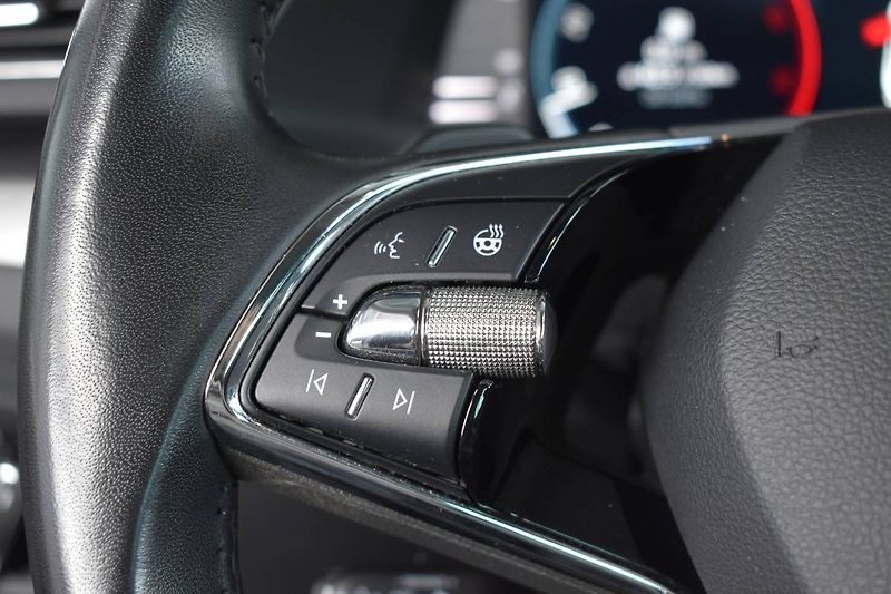 Škoda Superb (2022) 2.0TDI 110kW DSG,Tažné,100% Se - fotka 17 z 28