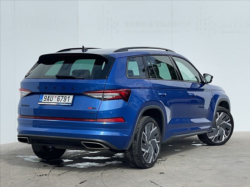 Škoda Kodiaq 2,0 TSI 4x4 DSG RS DCC+ACC+TZ - fotka 3 z 26