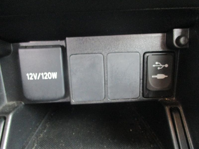 Toyota Auris 1.6 D-4D - fotka 26 z 34