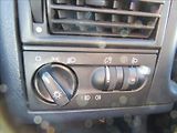 Volkswagen Caravelle 2,5 TDI 75kW - náhled 21