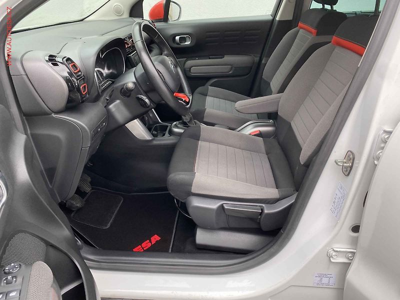 Citroën C3 Aircross (2018) 1.2 PT, Shine, navi, kamera - fotka 9 z 18