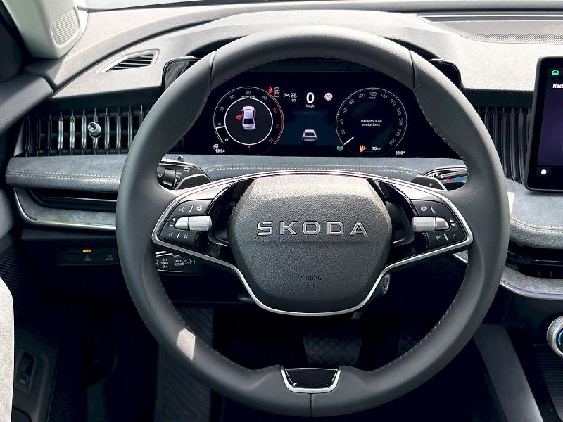 Škoda Superb (2026) DSG / 2.0 TDI / 110 kW / SELEC - fotka 16 z 32