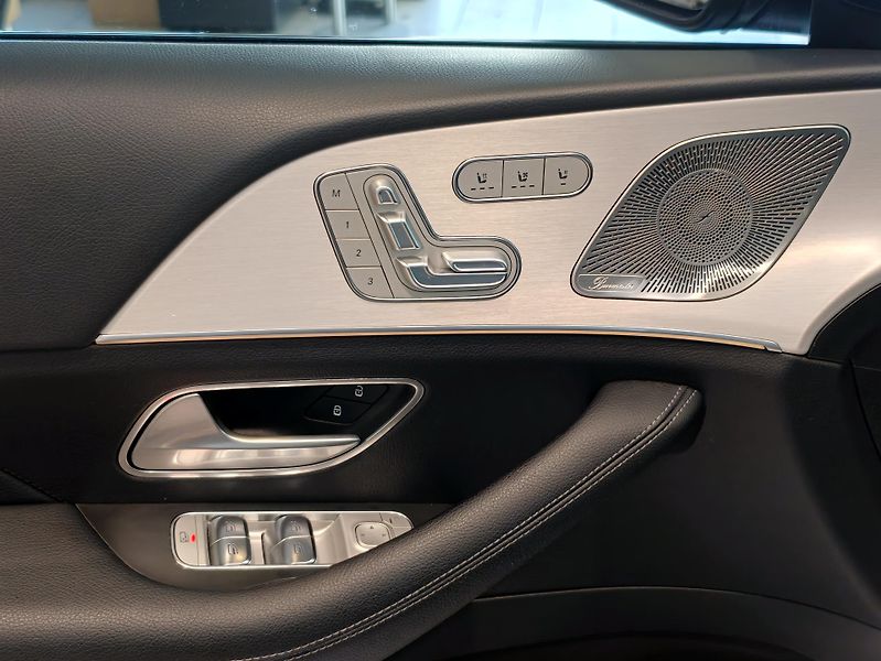 Mercedes-Benz GLE 450 d 4MATIC Coupe - fotka 9 z 30