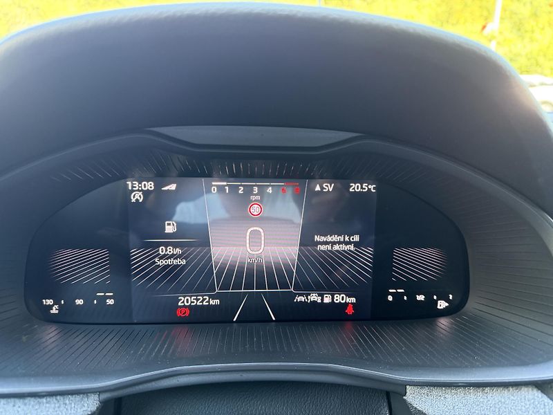Škoda Kamiq (2025) Selection 1.0 TSI 85kW - fotka 15 z 32