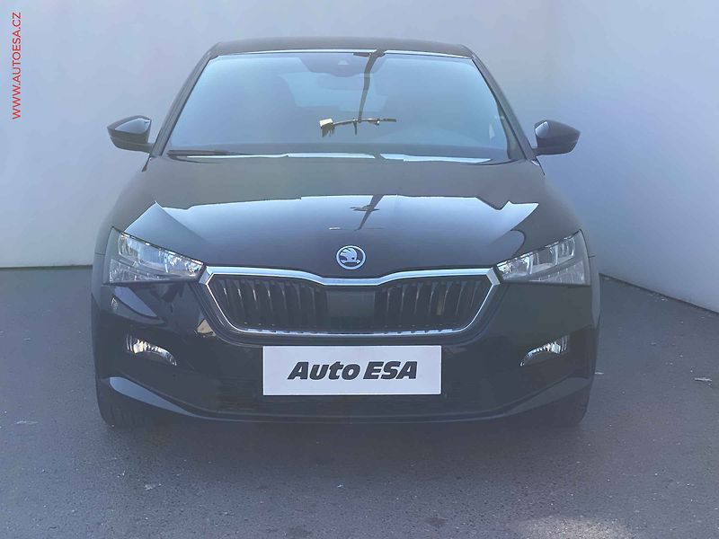 Škoda Scala (2020) 1.5 TSi, Style, DSG, kamera - fotka 2 z 19