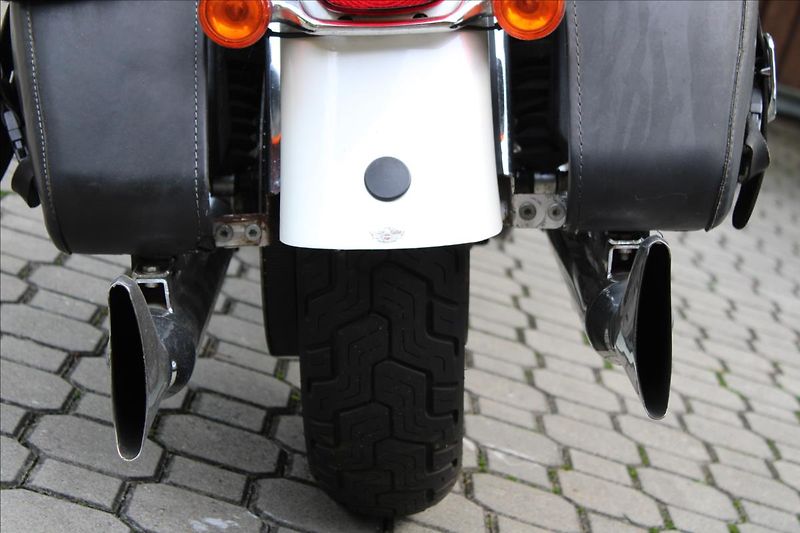 Harley-Davidson 1450 Custom  FLHRSI Road King - fotka 16 z 17