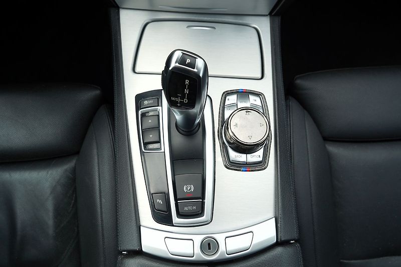 BMW Řada 7 730d  NEPOJÍZDNÉ, - fotka 42 z 45