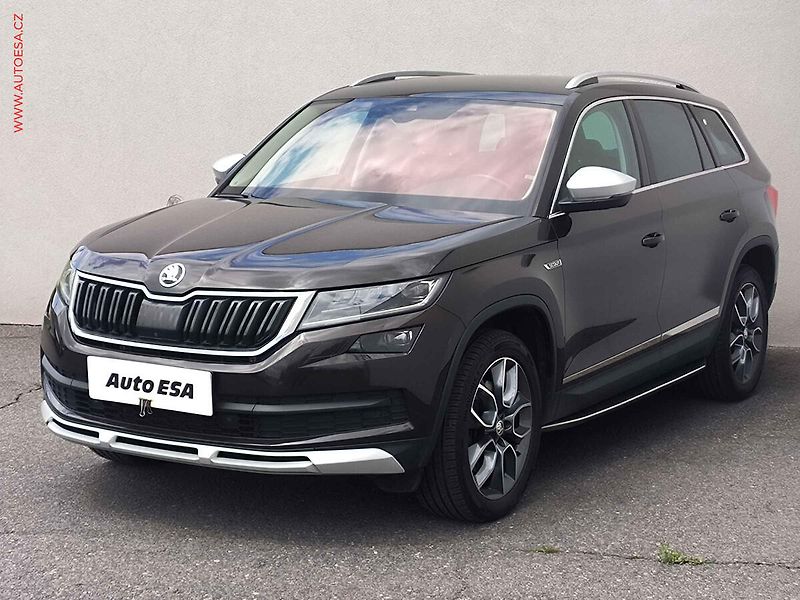 Škoda Kodiaq (2018) 2.0TDi 4x4, ČR, Scout, DSG - fotka 3 z 32