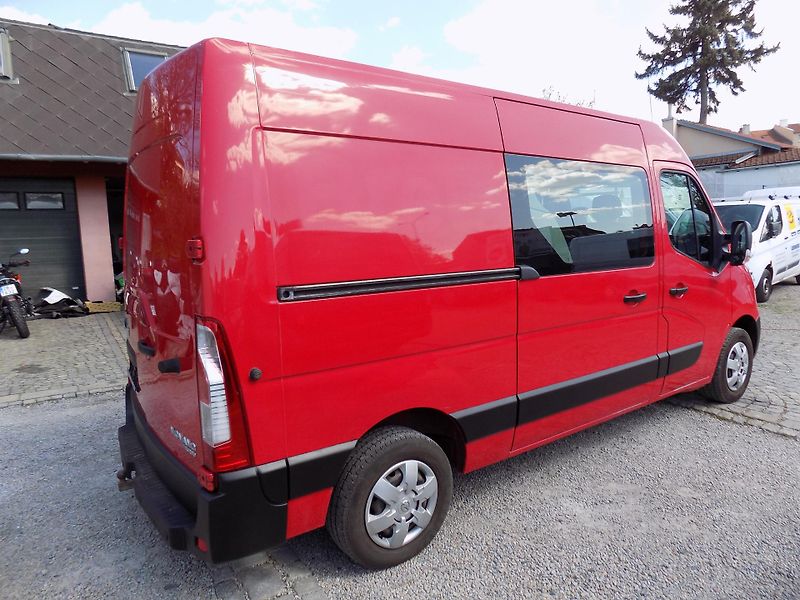 Opel Movano 2,3 CDTI 120 KW L2H2 DC, 7 SED - fotka 10 z 39