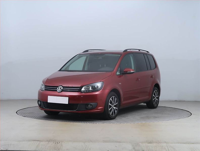 Volkswagen Touran (2013) Comfortline 2.0 TDI, Automat - fotka 2 z 15