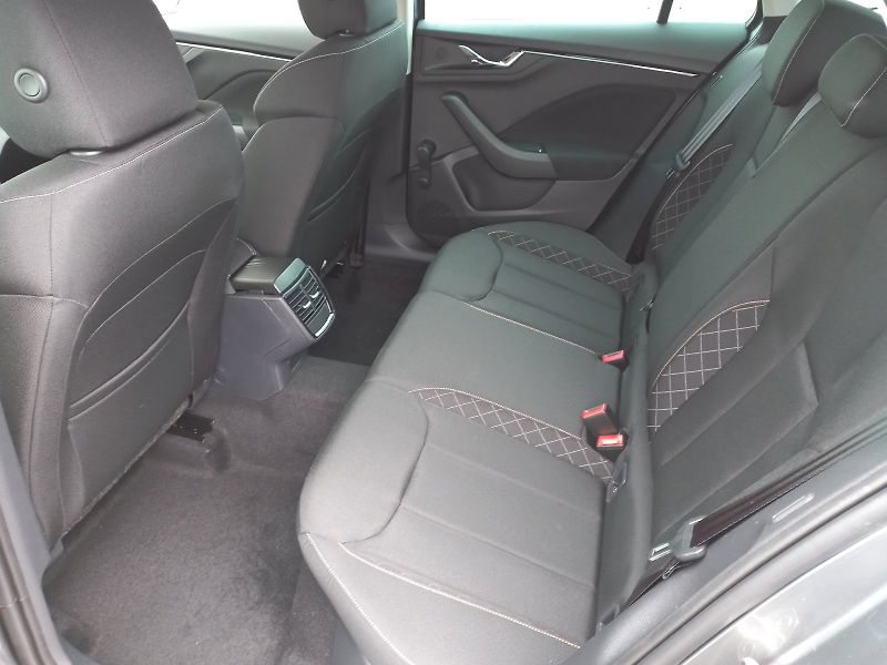 Škoda Scala (2023) Ambition PLUS TSI 81/1.0 M6F - fotka 15 z 22