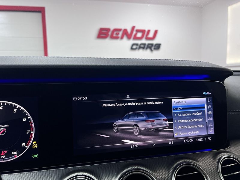 Mercedes-Benz Třídy E E 450, 270 kW, 4Matic, AMG - fotka 37 z 50