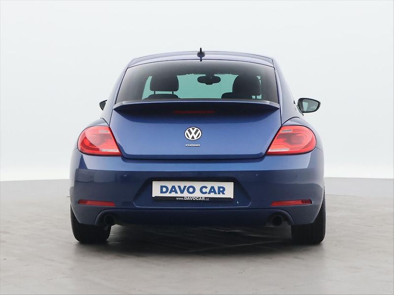 Volkswagen Beetle 2,0 TSI 147kW Sport - fotka 6 z 26