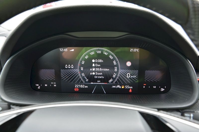 Škoda Kamiq (2024) 1.5 TSI 110 KW Monte Carlo - fotka 7 z 25