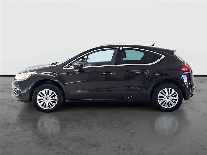 Citroën DS4 (2014) 1.6 e-HDi, po STK, Tažné - fotka 3 z 15