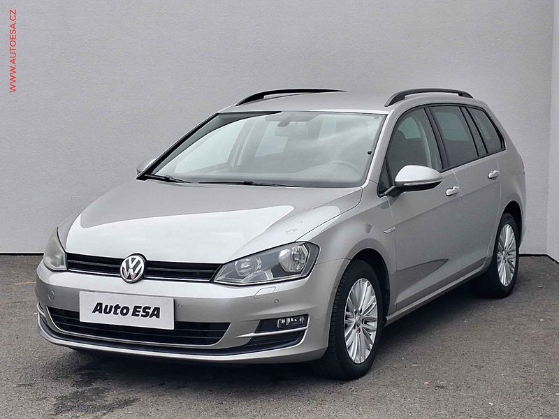 Volkswagen Golf (2014) 2.0 TDi, 1.maj, Comfortline - fotka 3 z 16