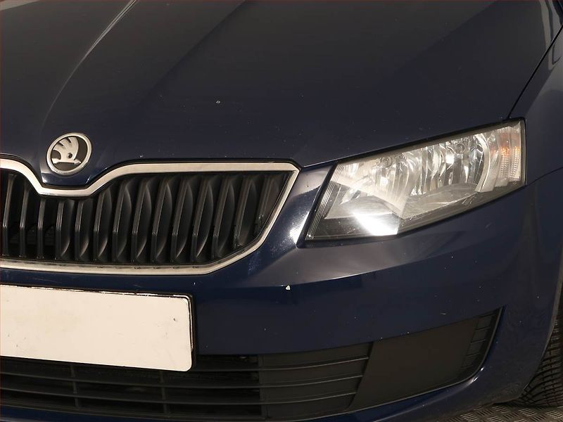 Škoda Octavia (2013) 1.6 TDI - fotka 15 z 15