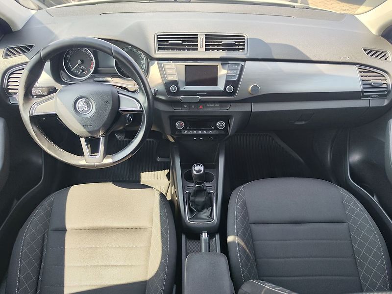 Škoda Fabia 1.4 TDI/66kW Style - fotka 11 z 22