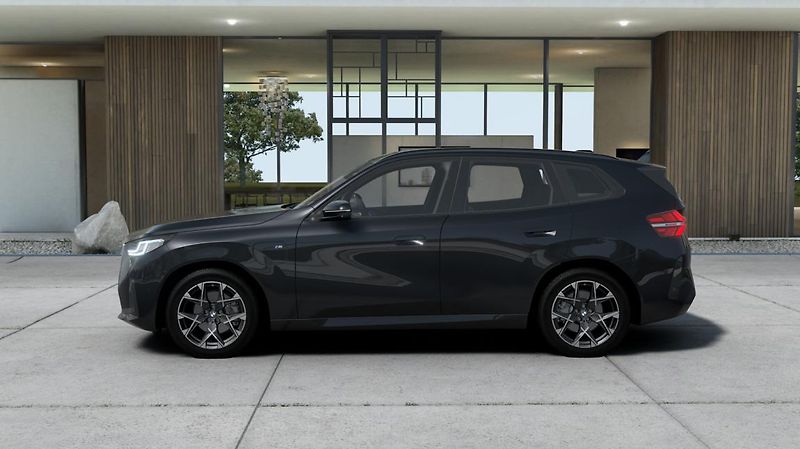 BMW X3 30e xDrive - fotka 5 z 14