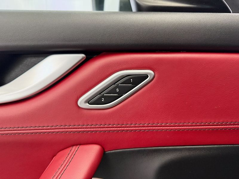 Maserati Levante V6 Q4 DIESEL, PANORAMA, VZDUCH - fotka 25 z 28