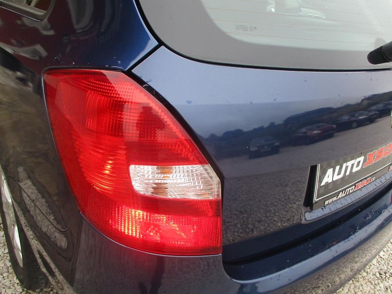 Škoda Fabia 1.4i 16V +SADA KOL - fotka 31 z 31