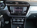 Volkswagen Touran (2017) R-Line 2.0 TDI, Automat - náhled 12