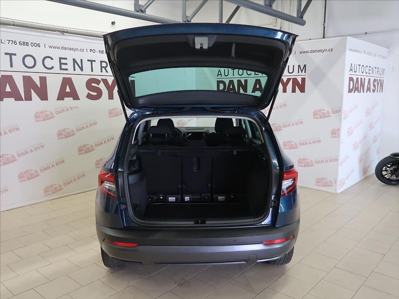 Škoda Karoq 1,5 TSI STYLE 1. majitel TOP - fotka 7 z 40